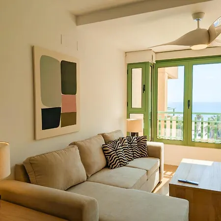 Premium Front Sea View & Pool Flat アパート *