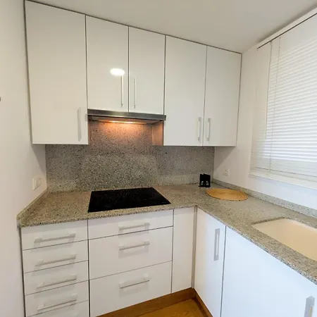 Premium Front Sea View & Pool Flat - Operated By Hostykey