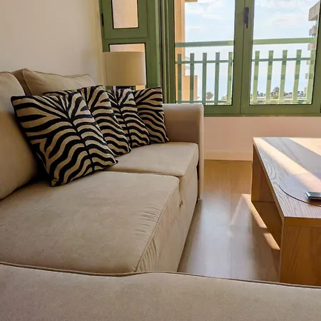 Апартаменты Premium Front Sea View & Pool Flat