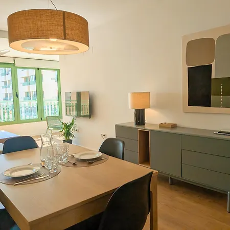 Апартаменты Premium Front Sea View & Pool Flat Валенсия